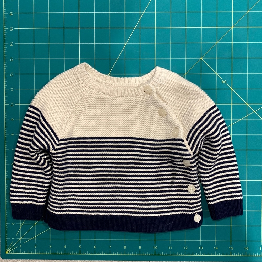 GAP striped knitted sweater 3-6 months